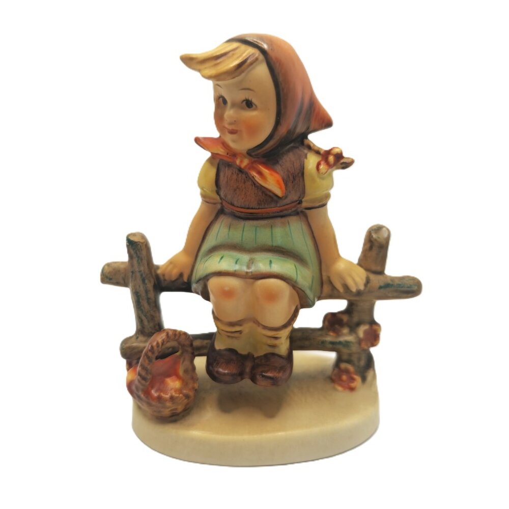 Goebel MJ Hummel #112 3/0 “Just Resting” Girl on Fence 1938 14 W Germany TMK-4